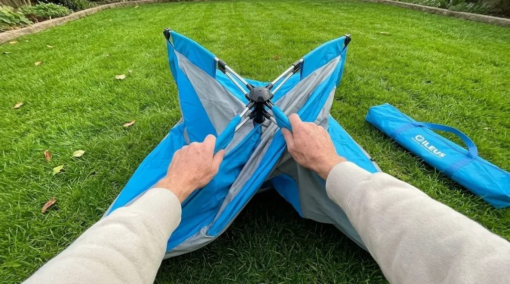 A demonstration of the figure 8 folding technique used to pack an Oileus pop up tent