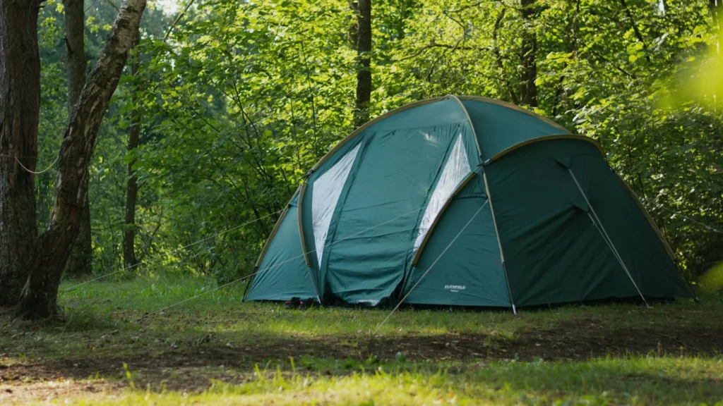 how-to-make-tent-camping-more-comfortable-by-improving-ground-insulation