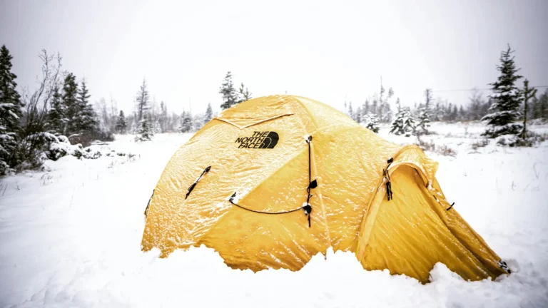 how-to-stay-warm-camping-in-a-tent-featured
